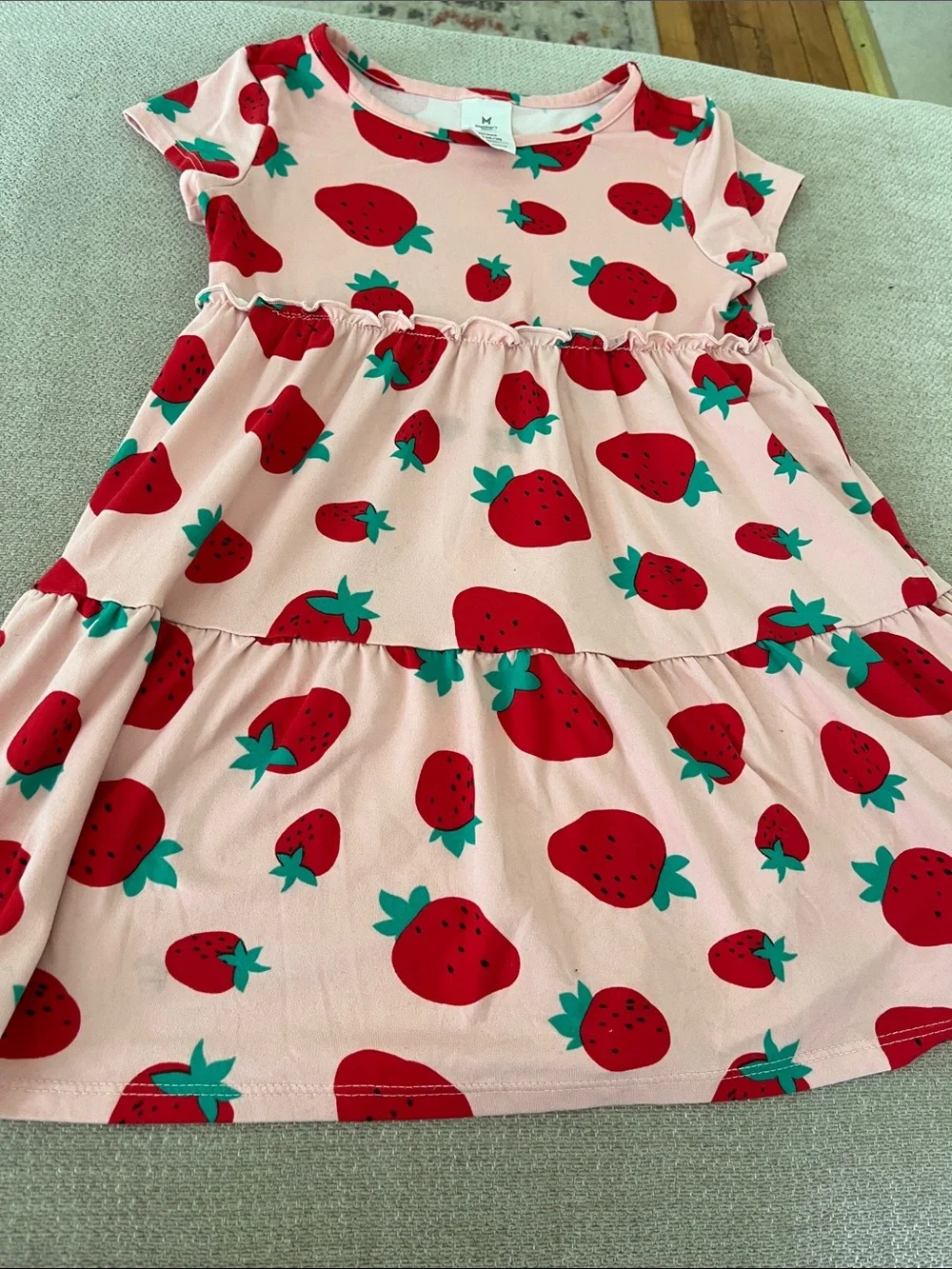 💙5 for $10💙 Girls Strawberry Tiered Pink Casual Dress 4/5